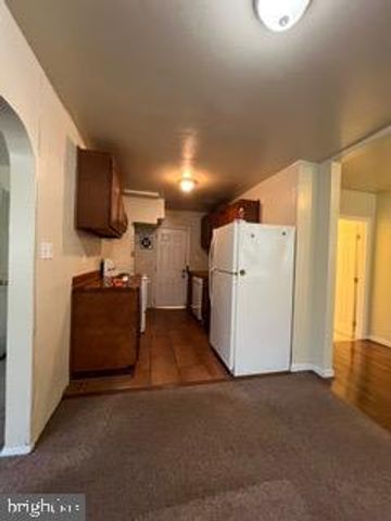 5364 AMES ST NE, Washington, DC 20019