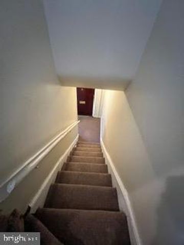 5364 AMES ST NE, Washington, DC 20019