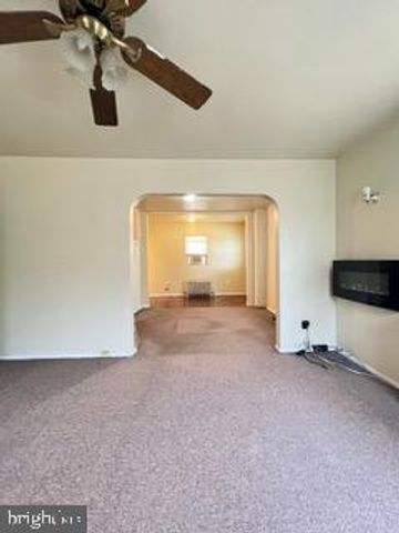 5364 AMES ST NE, Washington, DC 20019