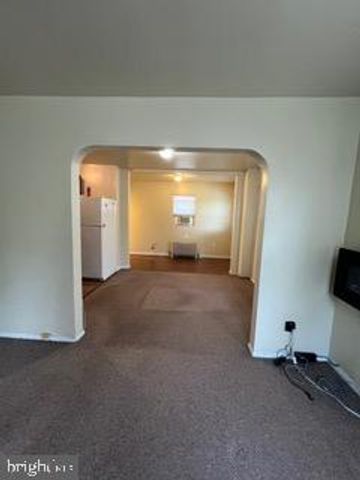5364 AMES ST NE, Washington, DC 20019