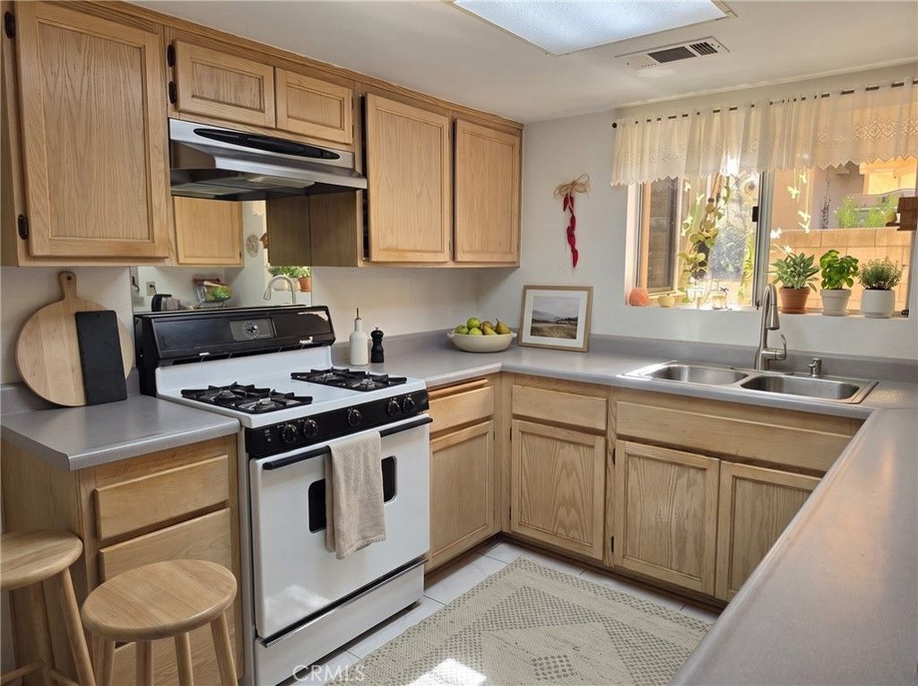 4514 Apricot A, Simi Valley, CA 93063 — photo 3