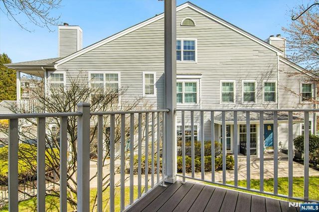 1125 Hyde Park Court A2, Mahwah, NJ 07430