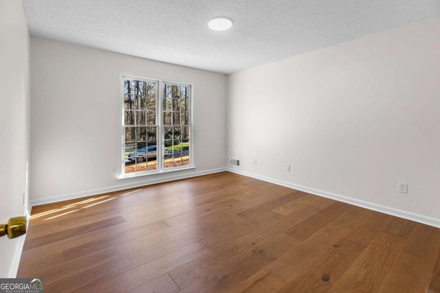 3420 Belleford Court NE, Roswell, GA 30075