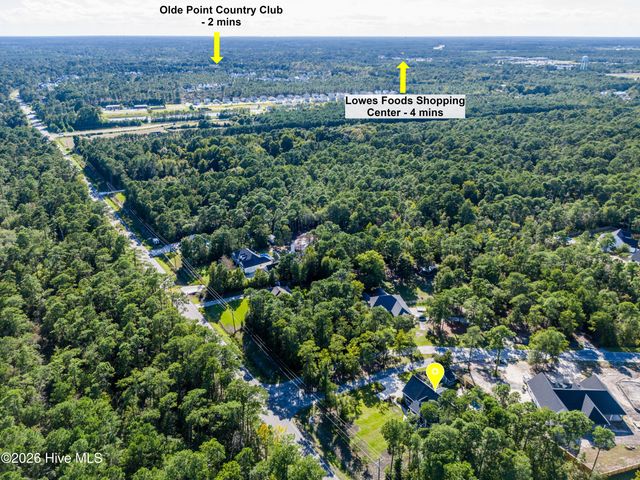 2005 Country Club Drive, Hampstead, NC 28443