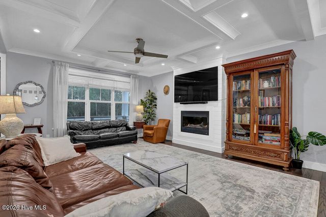 2005 Country Club Drive, Hampstead, NC 28443