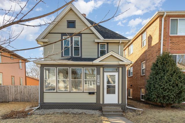 1496 Randolph Avenue, Saint Paul, MN 55105