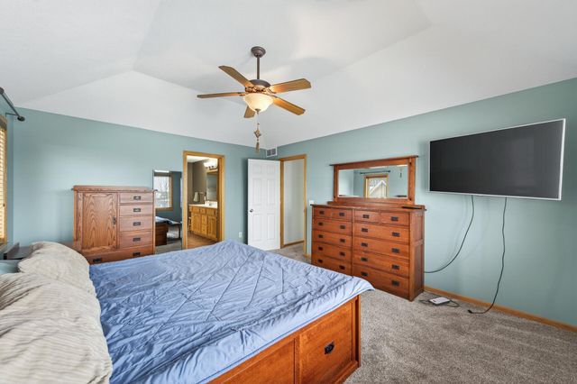 21183 Ivory Lane, Lakeville, MN 55044