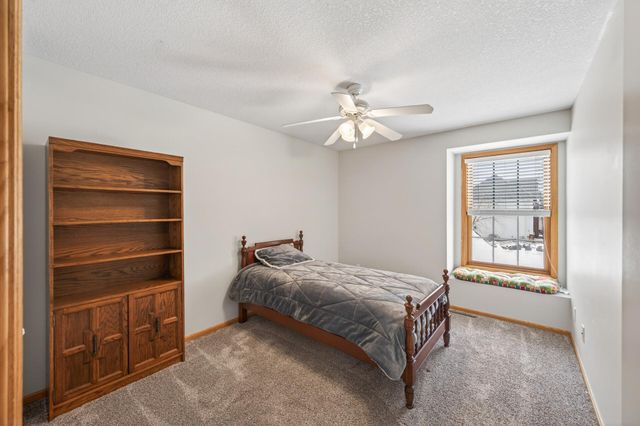 21183 Ivory Lane, Lakeville, MN 55044