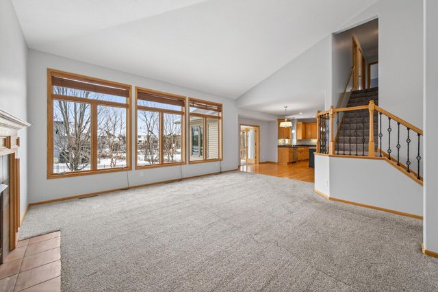 21183 Ivory Lane, Lakeville, MN 55044