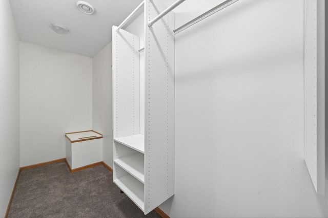 21183 Ivory Lane, Lakeville, MN 55044