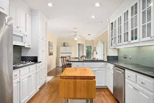1311 Kent LN, Austin, TX 78703