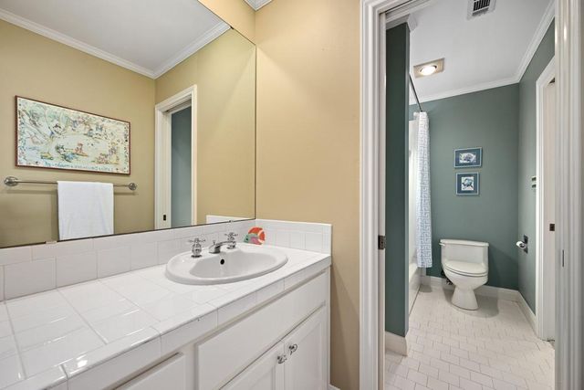 1311 Kent LN, Austin, TX 78703
