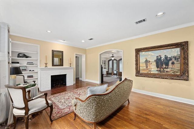 1311 Kent LN, Austin, TX 78703
