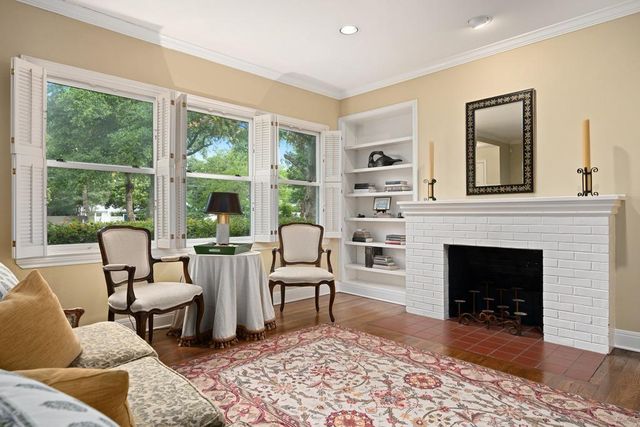 1311 Kent LN, Austin, TX 78703