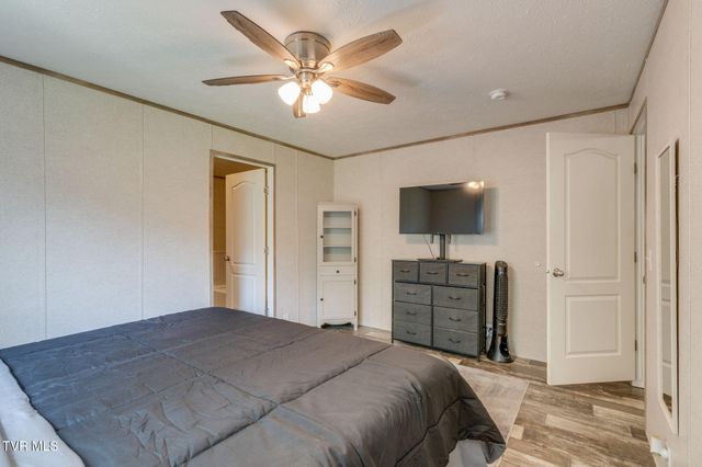 20124 Turkey Hollow Lane, Bristol, VA 24202
