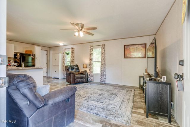 20124 Turkey Hollow Lane, Bristol, VA 24202