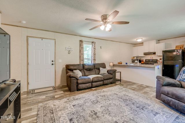 20124 Turkey Hollow Lane, Bristol, VA 24202