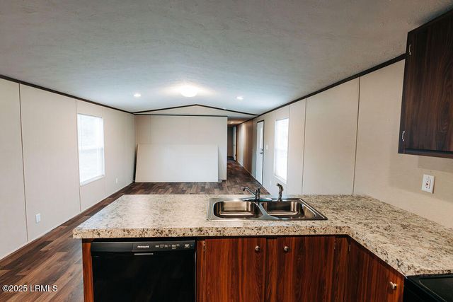 291 Penny Creek Drive, Ruffin, SC 29475