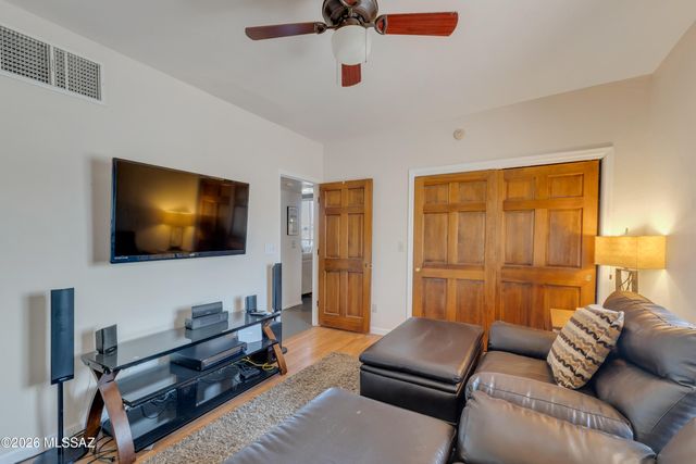 5040 N Camino De Oeste, Tucson, AZ 85745
