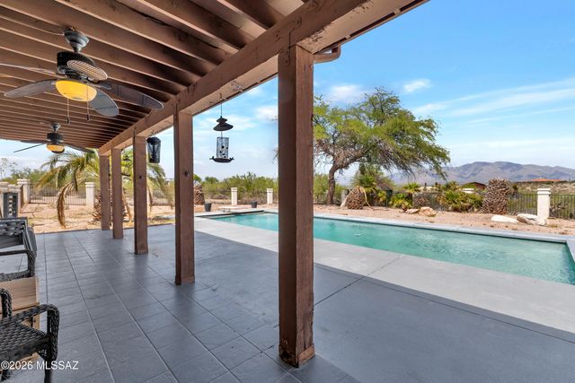 5040 N Camino De Oeste, Tucson, AZ 85745