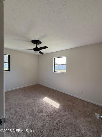 5445 GLORIANNE Drive, Jacksonville, FL 32207