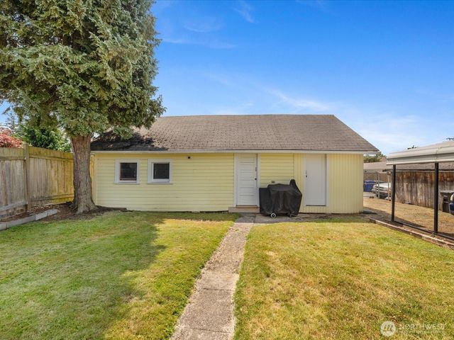 2212 Columbia Avenue, Everett, WA 98203