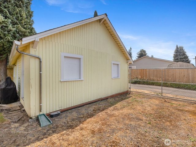 2212 Columbia Avenue, Everett, WA 98203
