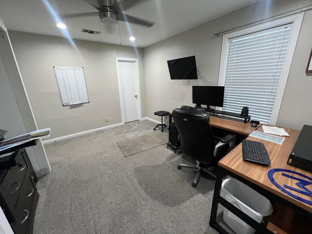 1207 W Ferguson Street, Humble, TX 77338