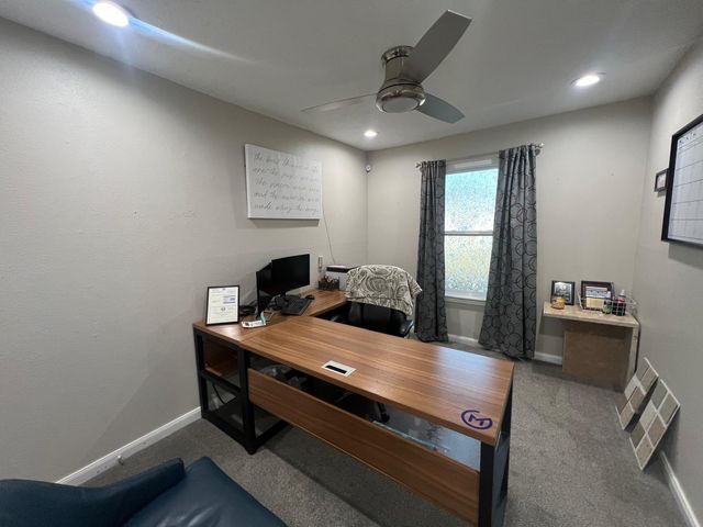 1207 W Ferguson Street, Humble, TX 77338