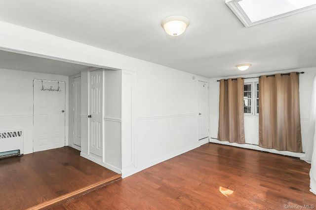 5 Diane Place, Bay Shore, NY 11706