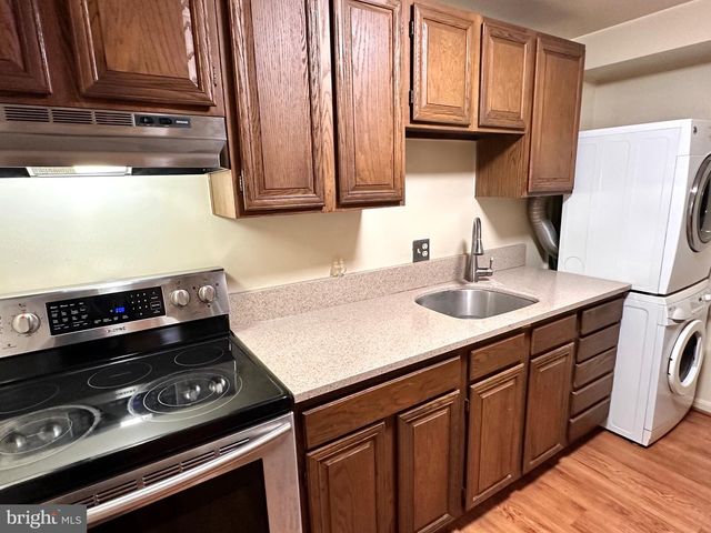 434 6TH STREET, Washington, DC 20002
