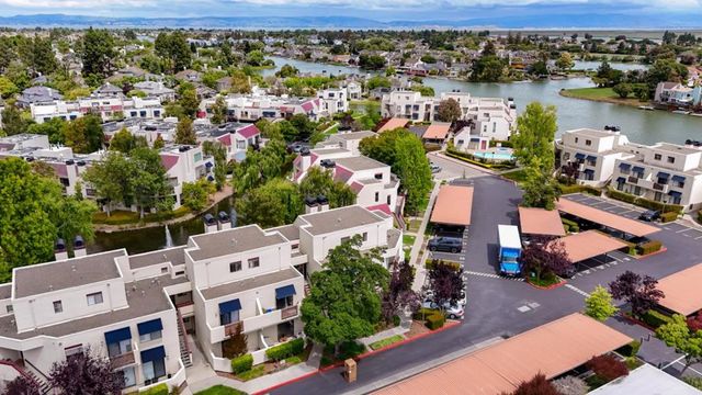 127 Shorebird Circle, Redwood City, CA 94065