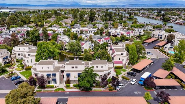 127 Shorebird Circle, Redwood City, CA 94065