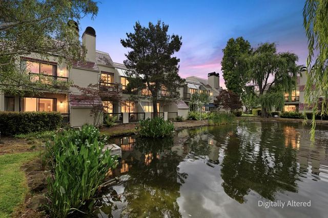 127 Shorebird Circle, Redwood City, CA 94065