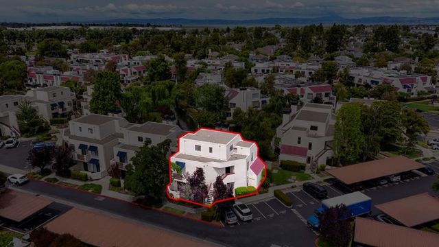 127 Shorebird Circle, Redwood City, CA 94065