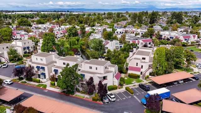 127 Shorebird Circle, Redwood City, CA 94065
