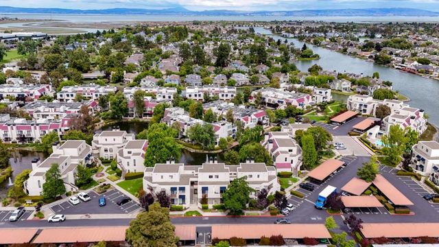 127 Shorebird Circle, Redwood City, CA 94065