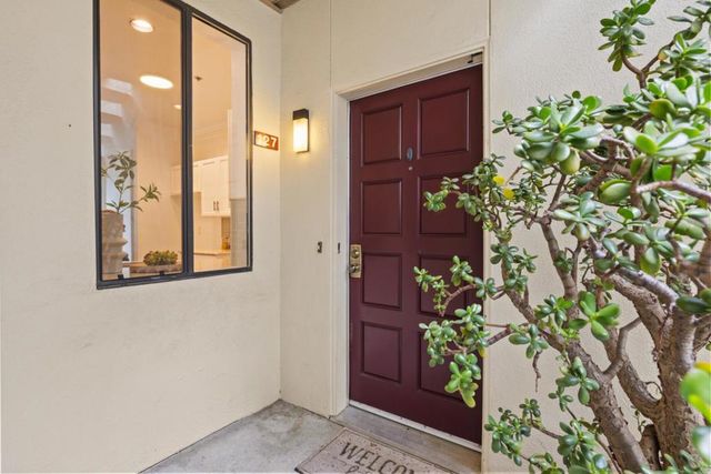 127 Shorebird Circle, Redwood City, CA 94065
