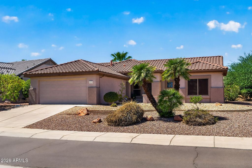 16236 W SCARLET CANYON Drive, Surprise, AZ 85374 — exterior