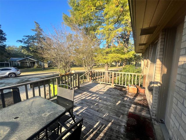 612 Keith, Kennard, TX 75847