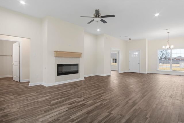 11 River Cliff Drive, Mayflower, AR 72106