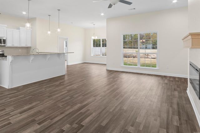 11 River Cliff Drive, Mayflower, AR 72106