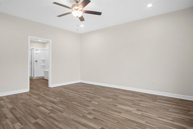 11 River Cliff Drive, Mayflower, AR 72106