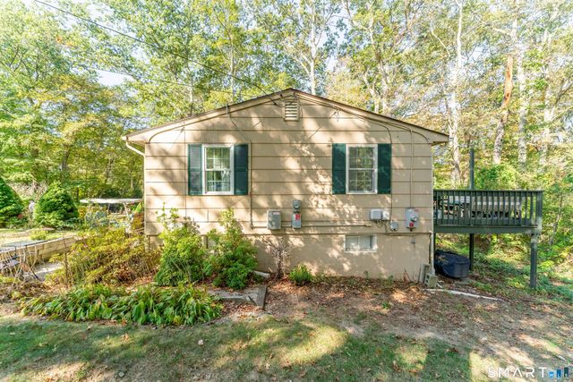 6 Marion Drive, East Lyme, CT 06333