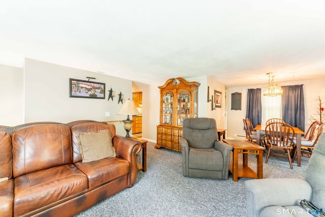 6 Marion Drive, East Lyme, CT 06333