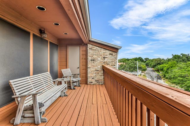 1406 Windsor RD 305, Austin, TX 78703