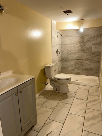 7408 S Yates Boulevard, Chicago, IL 60649