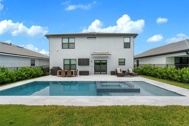 3142 Poinciana Street, Lauderdale Lakes, FL 33311