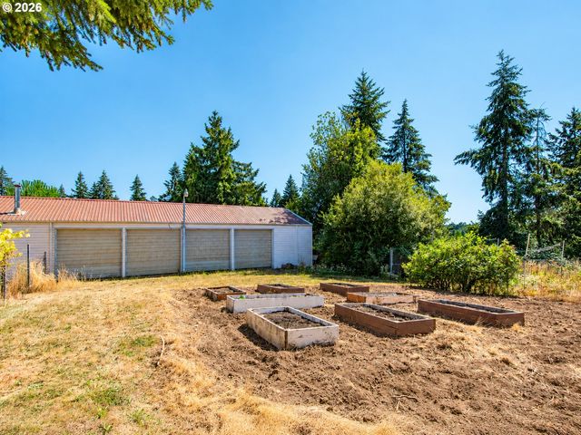 18191 S HOLLY Ln, Oregon City, OR 97045