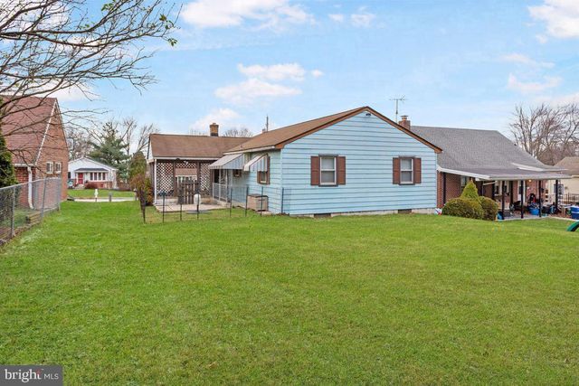 150 SHERMAN ST, Hanover, PA 17331